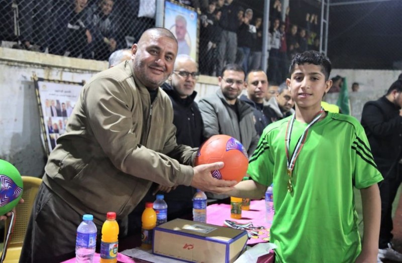 The Ministry of Detainees sponsors a sports tournament named after the martyred prisoner Nasser Abu Hamid.-3