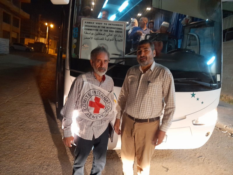 وزارة الأسرى تواصل تنفيذ برنامج مؤازرة الخاص بزيارات أهالي الأسرى-1