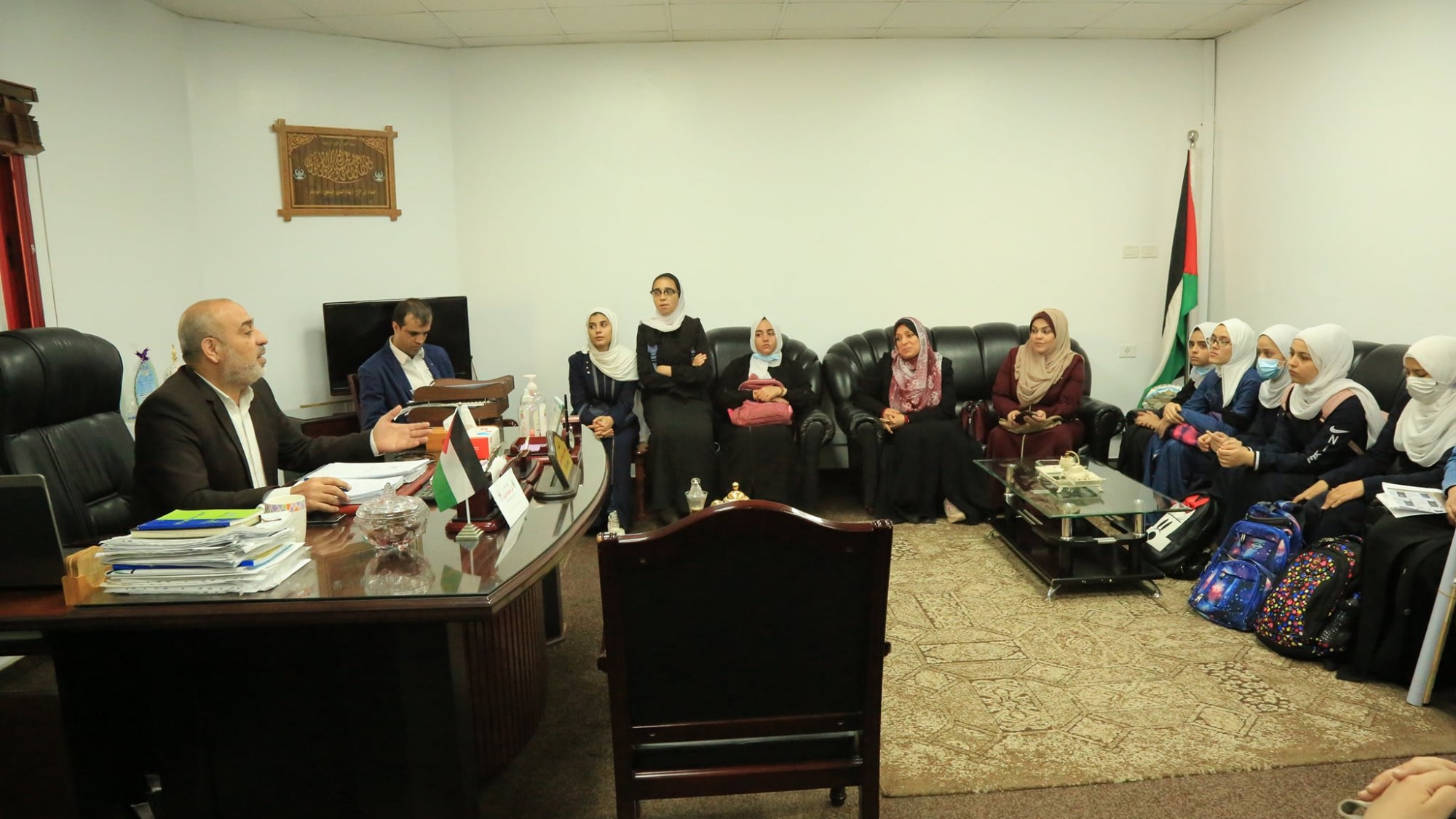 وزارة الأسرى تستقبل مجموعة طالبات من مدرسة شادية أبو غزالة الثانوية للبنات-2