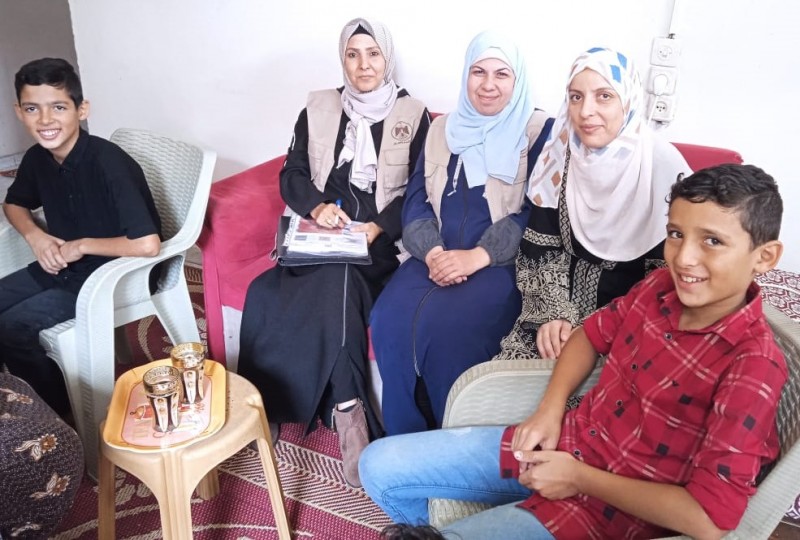 وفد من وزارة الأسرى يزور عدد من أهالي أسرى محافظة الشمال