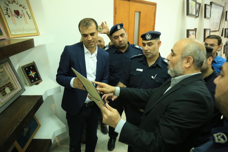 وكيل وزارة الأسرى يستقبل وفداً من قيادة الشرطة الفلسطينية برئاسة العميد هاشم السرحي