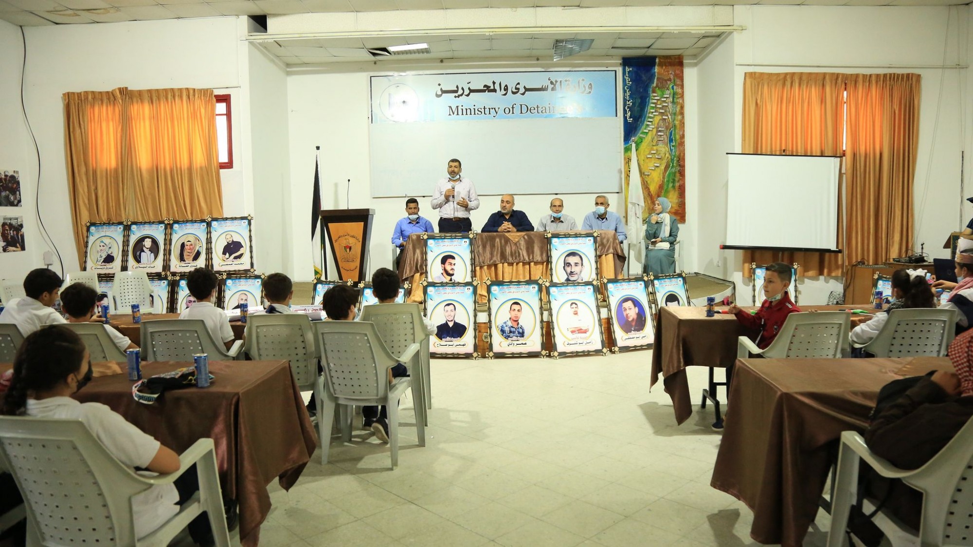 زيارة مدرسة مصطفى حافظ والمتميزون ضمن برنامج تعريف الجيل