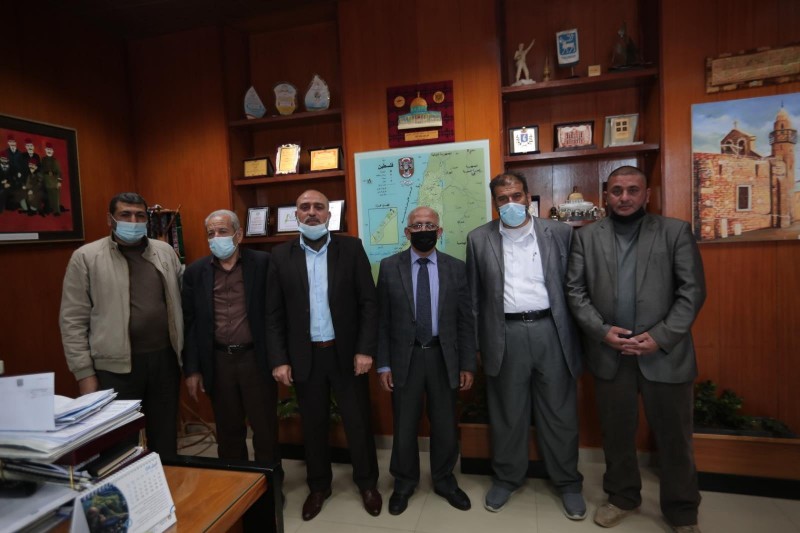 وكيل وزارة الأسرى يبحث مع رئيس بلدية غزة سبل التعاون المشترك لخدمة الأسرى وذويهم